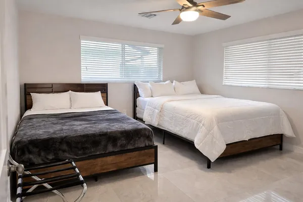 $2,300,000 | 3910 Northeast 26th Avenue, Lighthouse Point, FL 33064