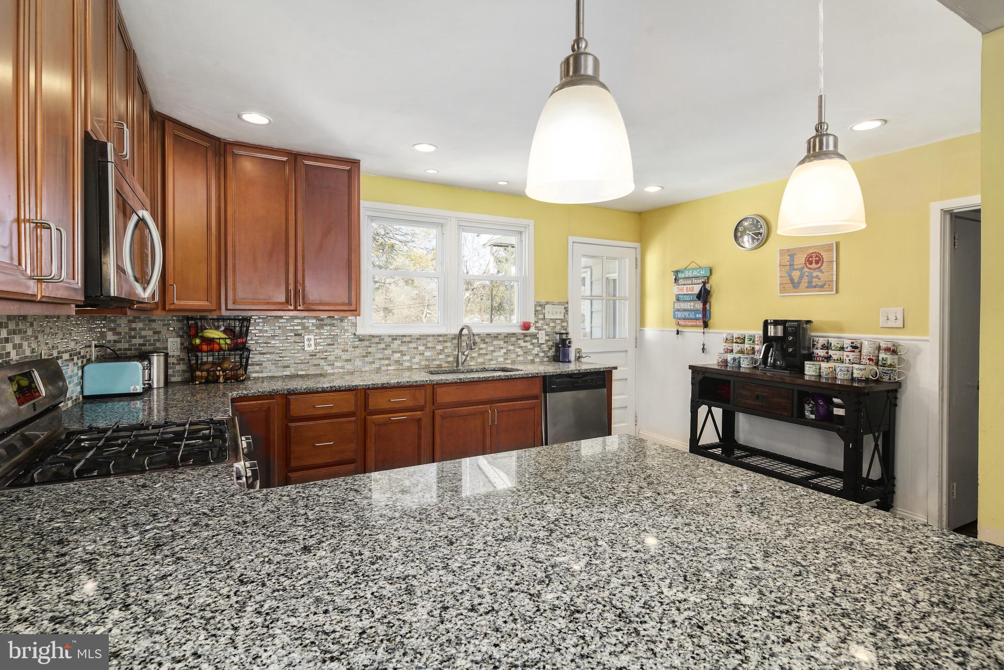 1507 Lucon Road Oreland, PA 19075 - Photo 9 of 28 Gallery Image 9