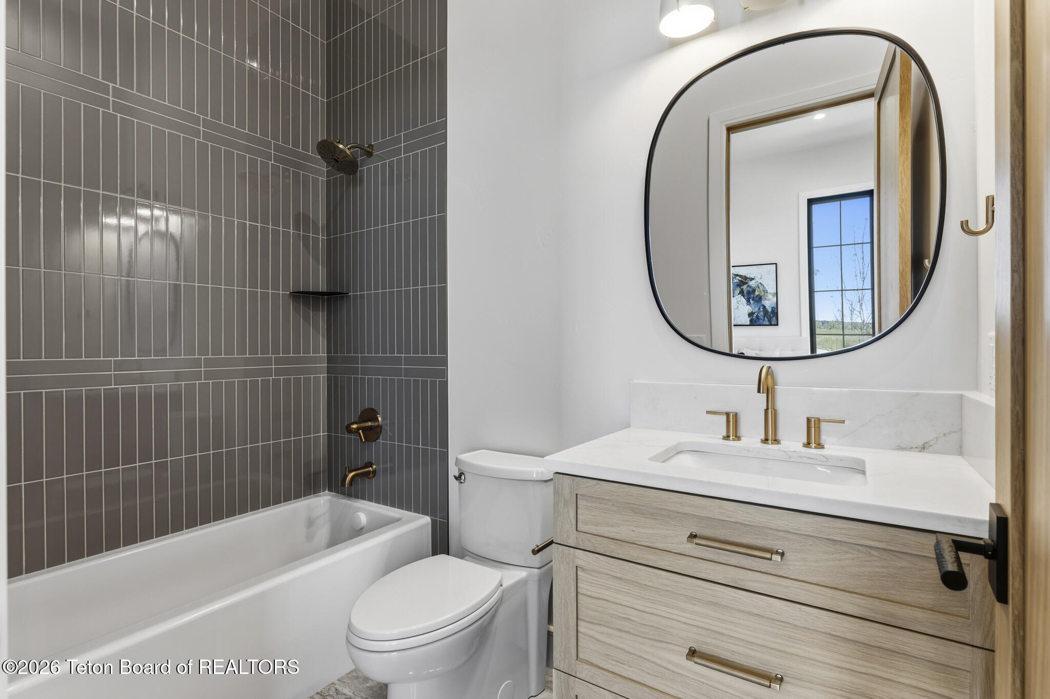2331 Indian Ridge Road Tetonia, ID 83452 - Photo 55 of 81 3rd Main Floor Bath