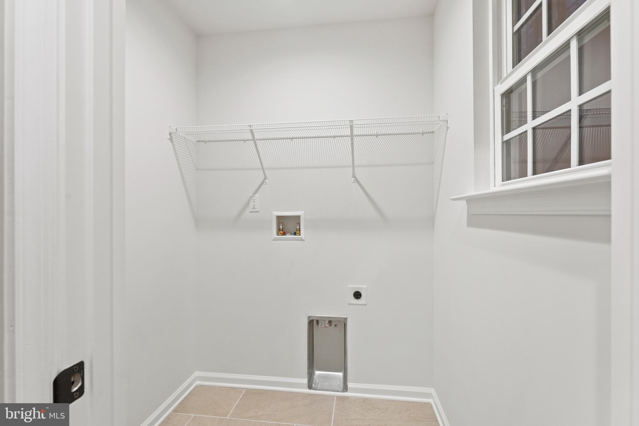 1080 Eastham Road Bumpass, VA 23024 - Photo 13 of 43 a view of small space