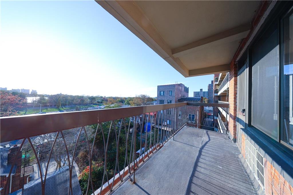 2121 Shore Parkway, Unit 5C Brooklyn, NY 11214 - Photo 15 of 16