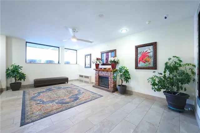 $448,000 | 2121 Shore Parkway, Unit 5C | Gravesend