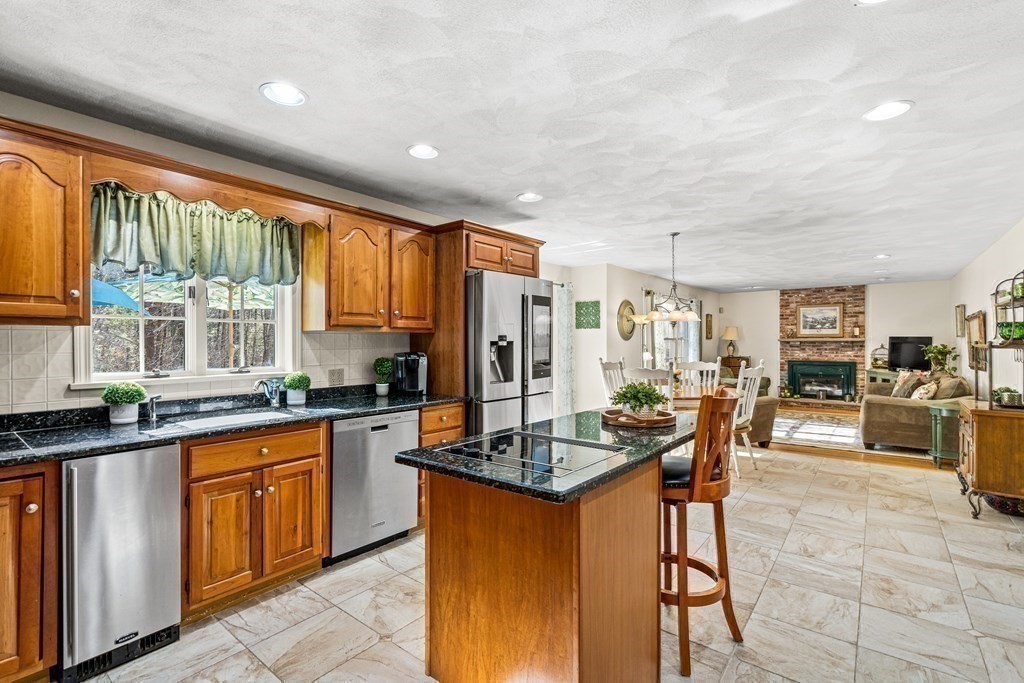 38 Brookview Road Boxford, MA 01921 - Photo 7 of 40