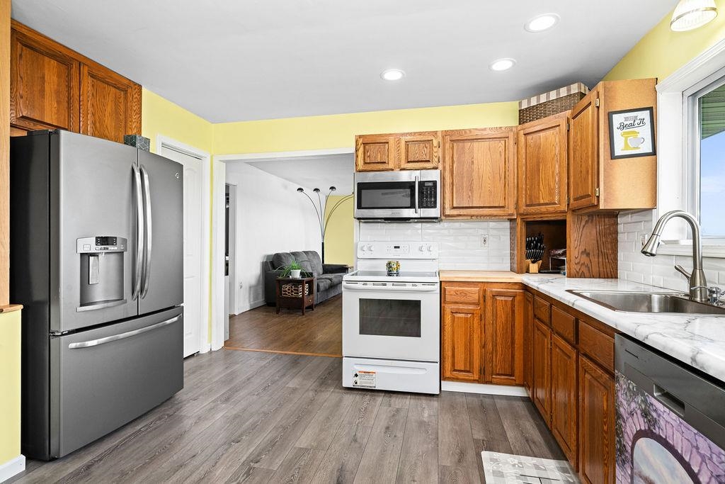 5152 Martin Road Duluth, MN 55811 - Photo 7 of 40