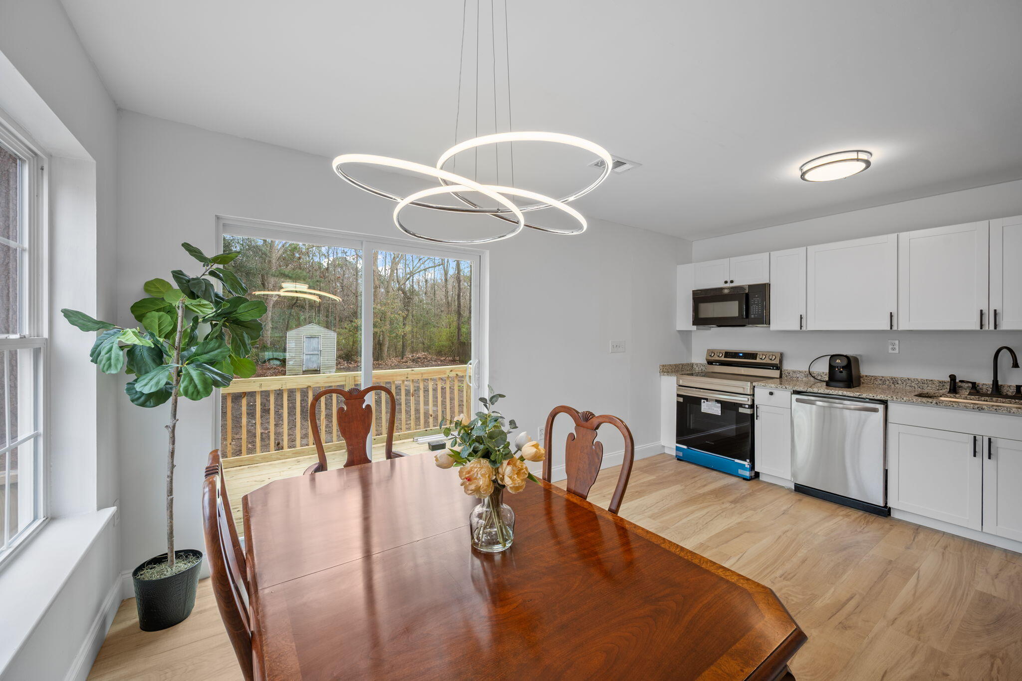 2945 Bobo Road Mount Pleasant, SC 29466 - Photo 13 of 44 24-web-or-mls-IMG_8971