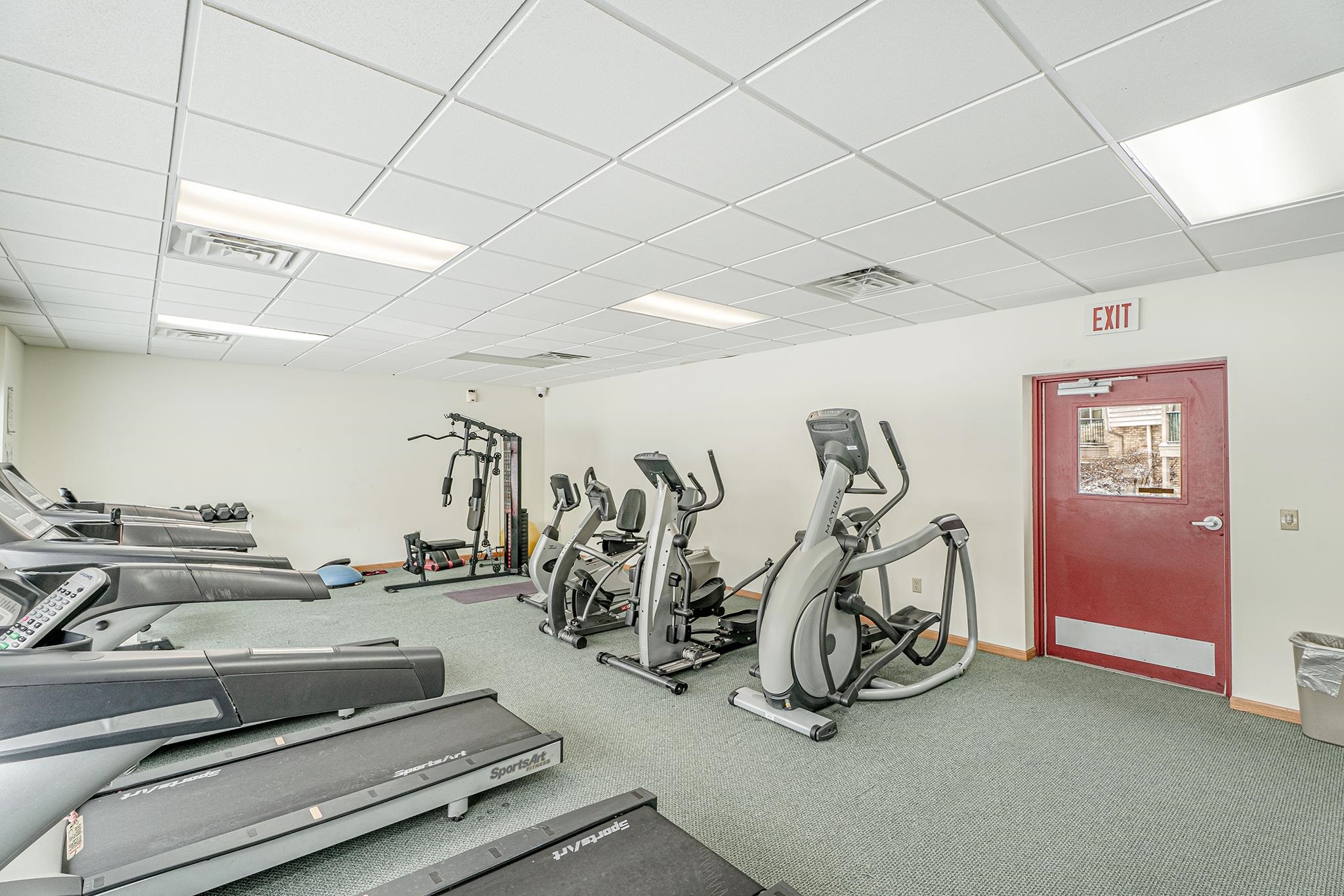 2410 Independence Lane, Unit 206 Madison, WI 53704 - Photo 36 of 40