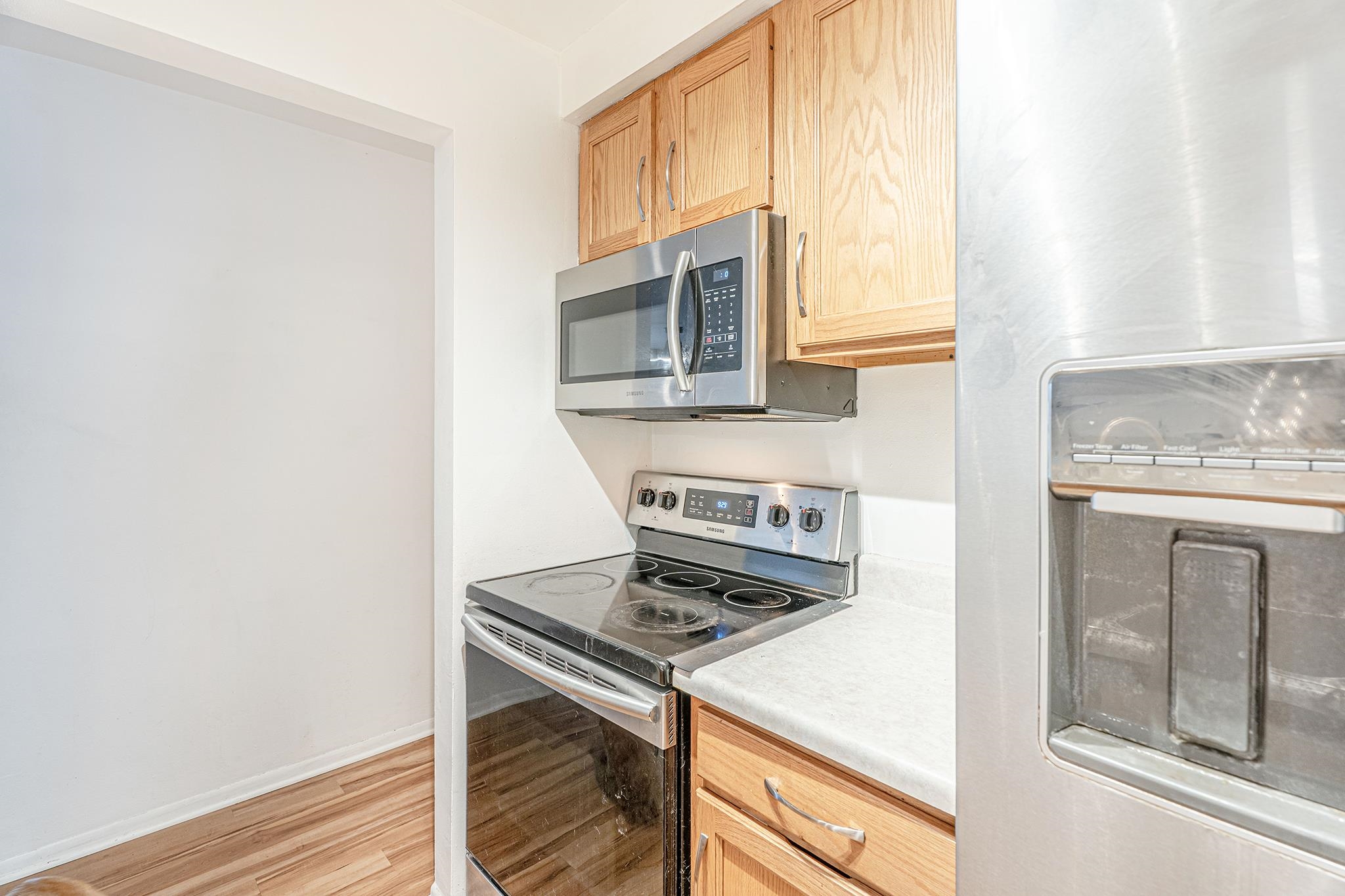 2410 Independence Lane, Unit 206 Madison, WI 53704 - Photo 8 of 40