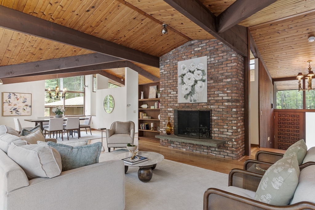 51 Pilgrim Path Carlisle, MA 01741 - Photo 6 of 17 Gallery Image 6