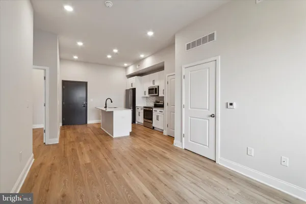 $1,650 | 2157 East Lehigh Avenue, Unit 201, Philadelphia, PA 19125