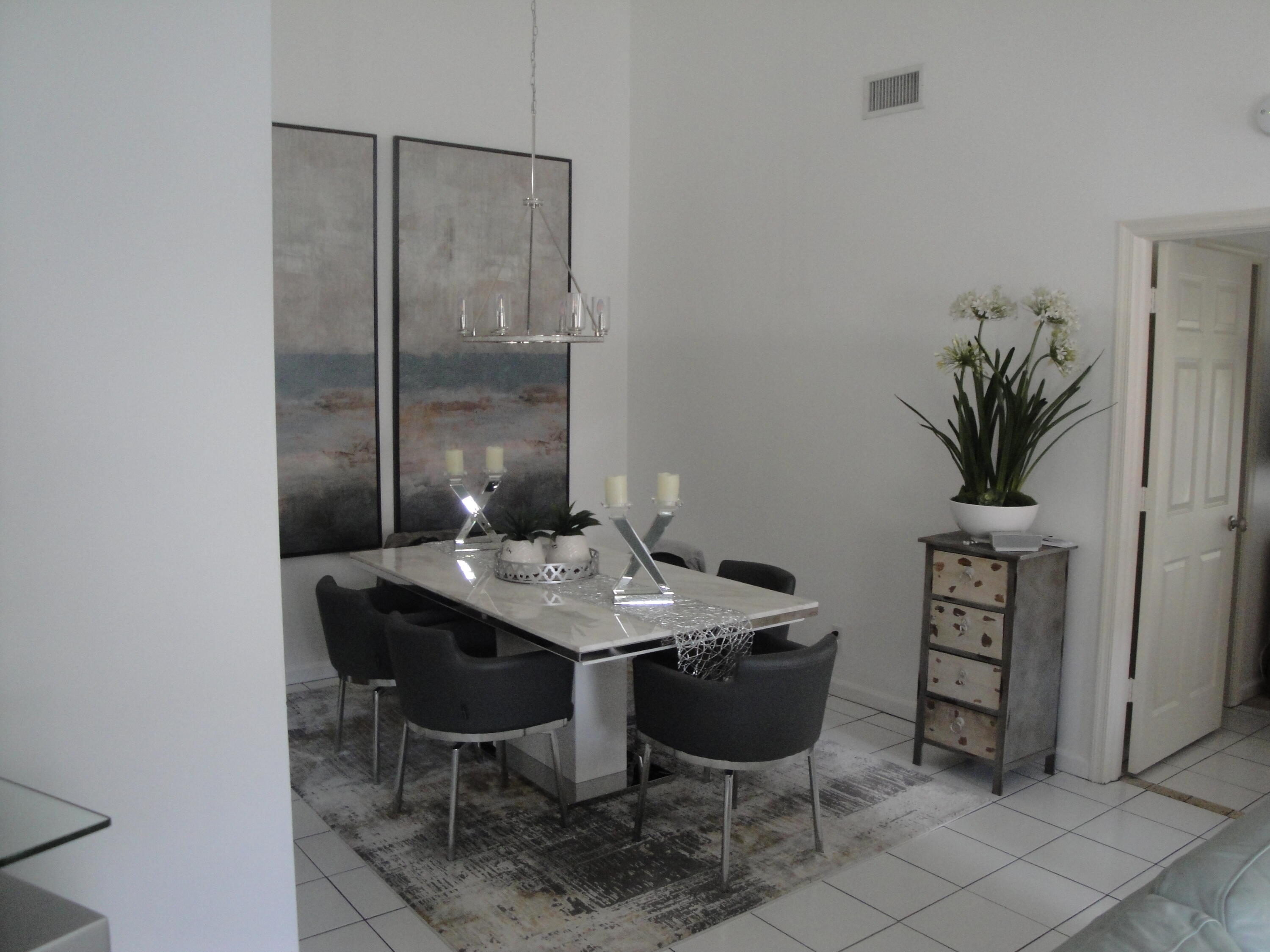 523 Northeast 47th Street Boca Raton, FL 33431 - Photo 6 of 12 DSC01976