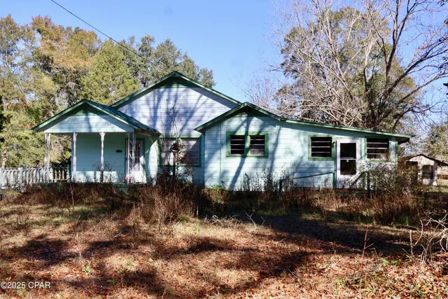 $190,500 | 4056 Highway 77, Graceville, FL 32440