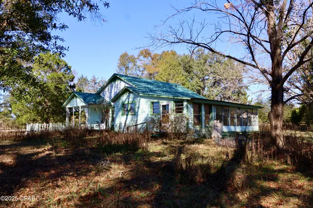 $190,500 | 4056 Highway 77, Graceville, FL 32440