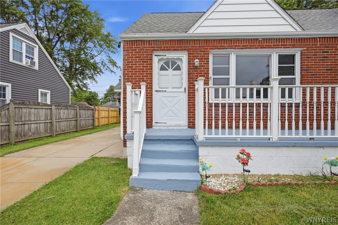 72 Birkdale Road Cheektowaga, NY 14225 - Photo 3 of 41
