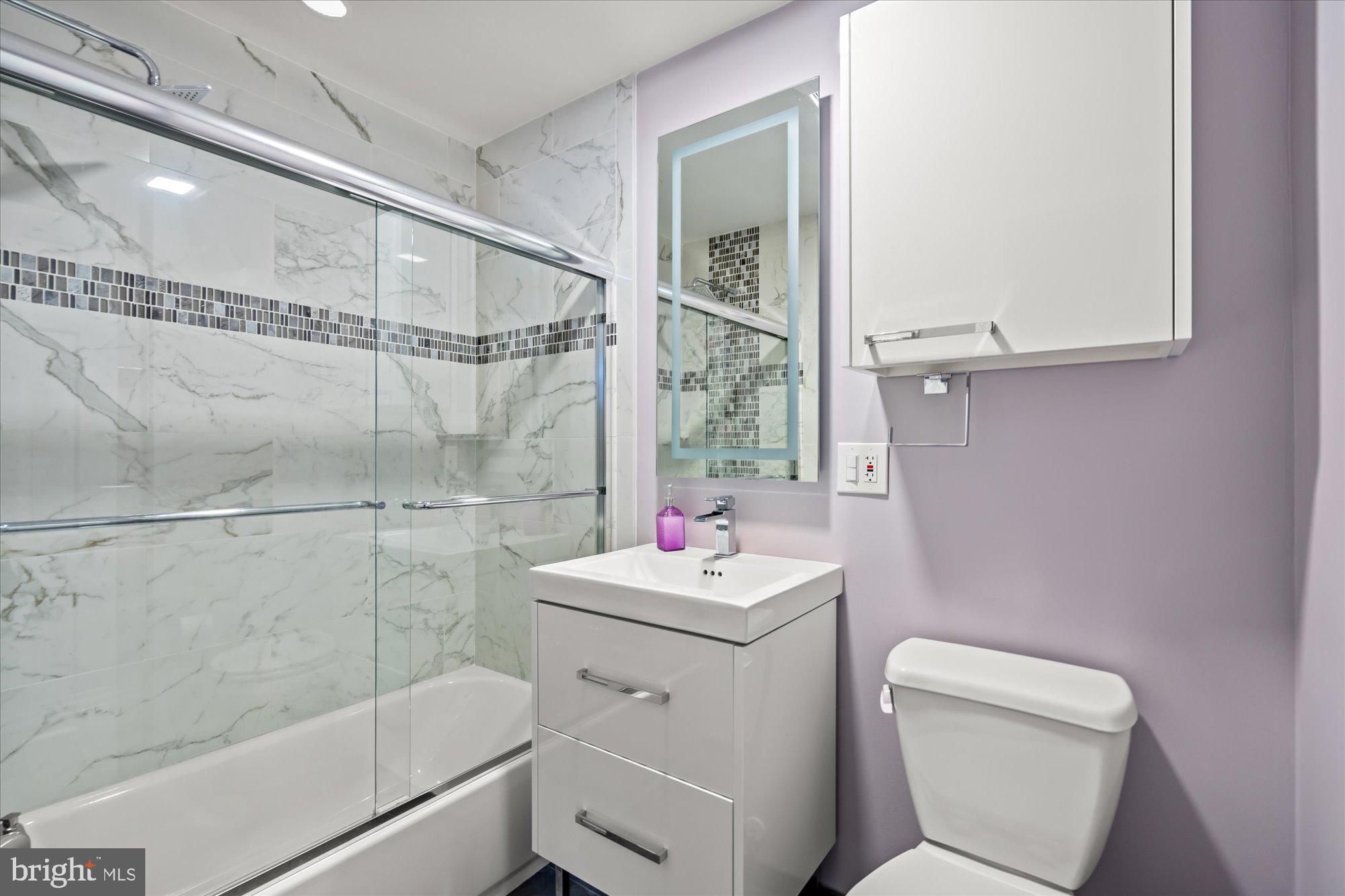 6041 25th Road North Arlington, VA 22207 - Photo 47 of 67 2nd full bath