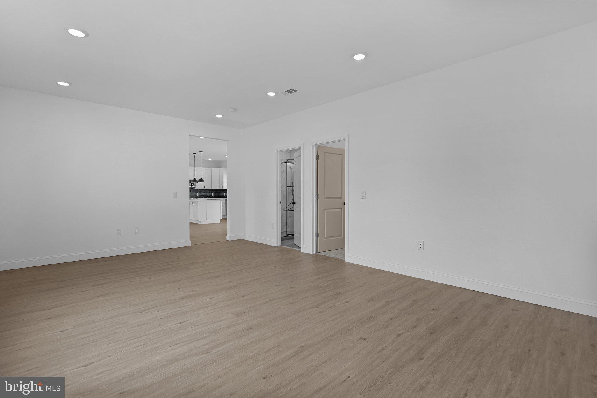 29 Bittersweet Road Levittown, PA 19057 - Photo 23 of 49 Gallery Image 23