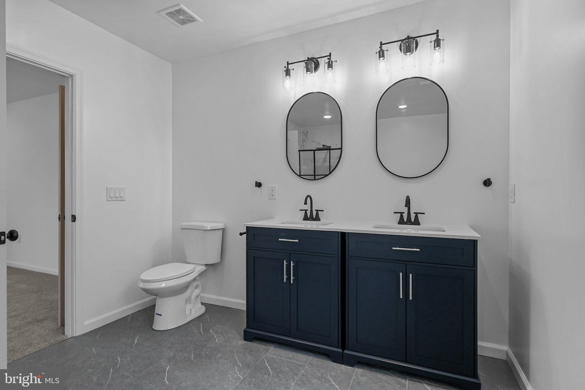 29 Bittersweet Road Levittown, PA 19057 - Photo 39 of 49 Gallery Image 39