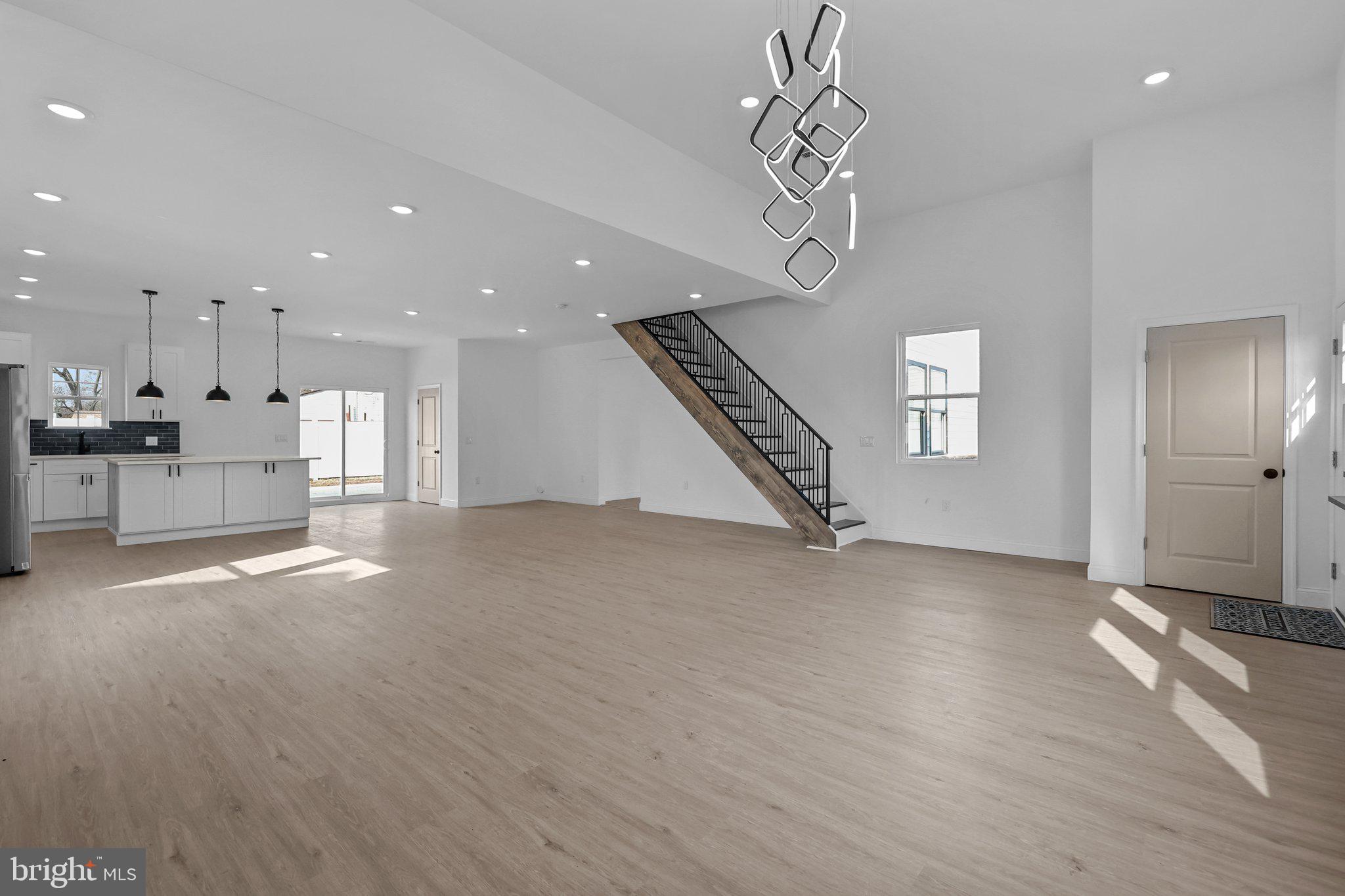29 Bittersweet Road Levittown, PA 19057 - Photo 6 of 49 Gallery Image 6