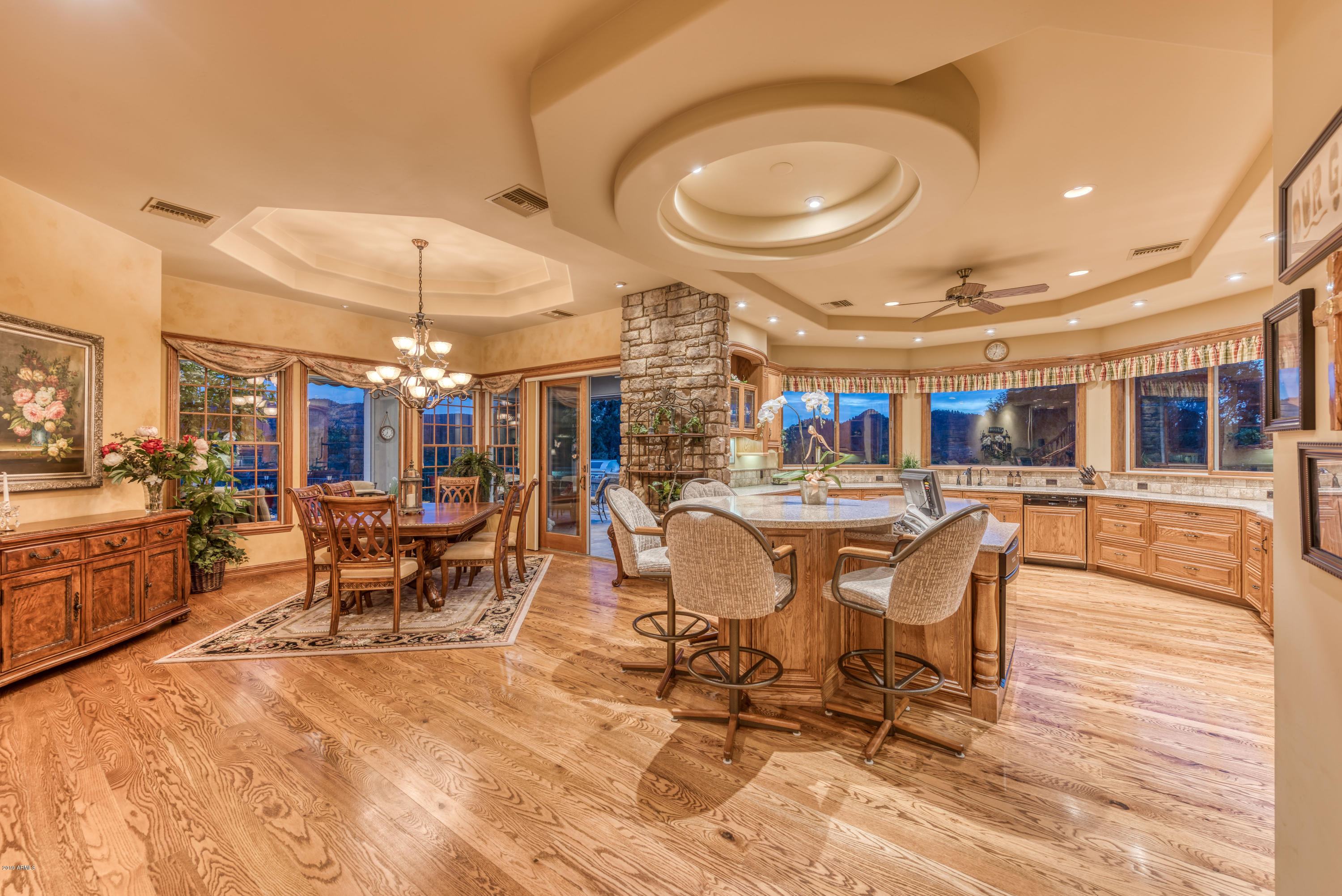 191 White Drive Payson, AZ 85541 - Photo 14 of 61 Kitchen and Dining Room