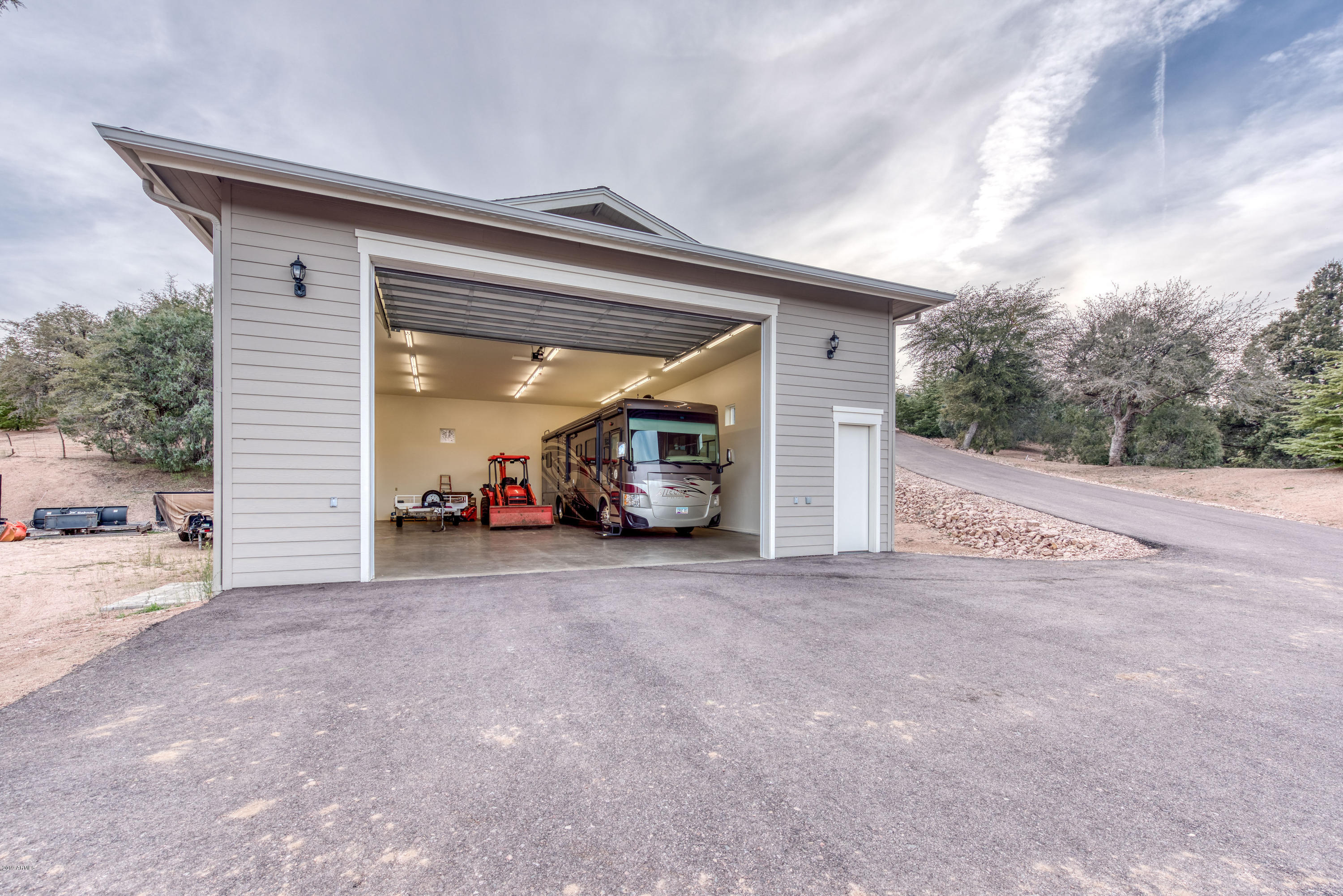 191 White Drive Payson, AZ 85541 - Photo 59 of 61 RV Garage