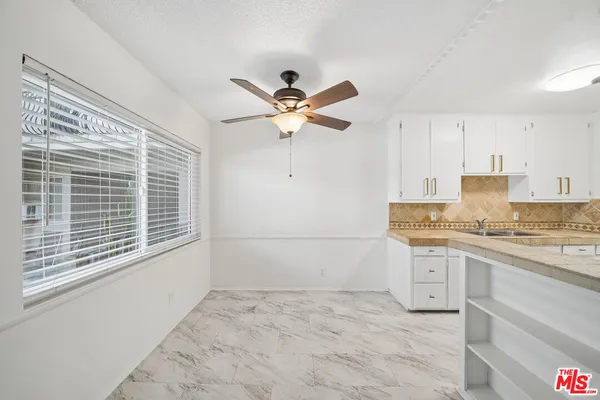 $1,995 | 7209 Willoughby Avenue, Unit 2, Los Angeles, CA 90046