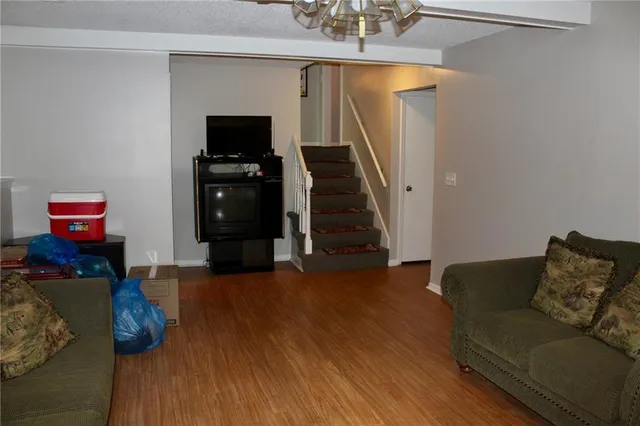 $415,000 | 617 Northeast Birchwood Drive, Lee's Summit, MO 64086