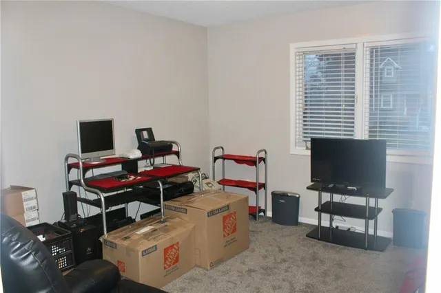 $415,000 | 617 Northeast Birchwood Drive, Lee's Summit, MO 64086