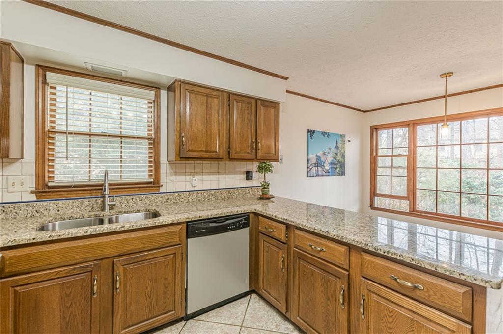 3811 Holy Cross Court Decatur, GA 30034 - Photo 15 of 65