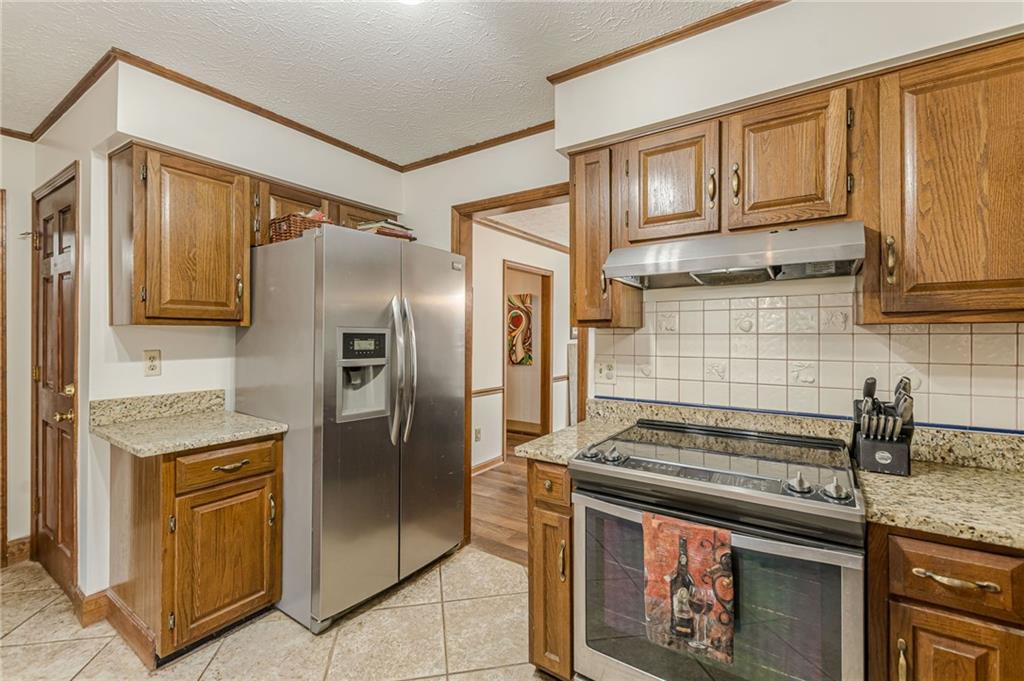 3811 Holy Cross Court Decatur, GA 30034 - Photo 16 of 65