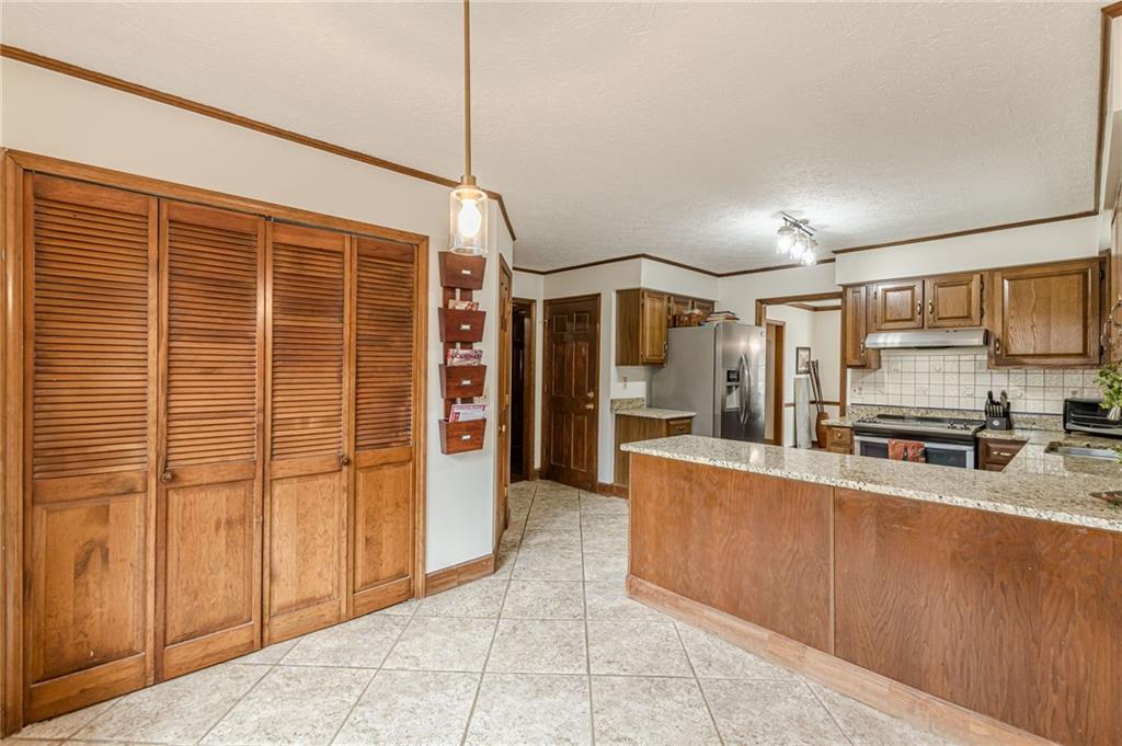 3811 Holy Cross Court Decatur, GA 30034 - Photo 20 of 65