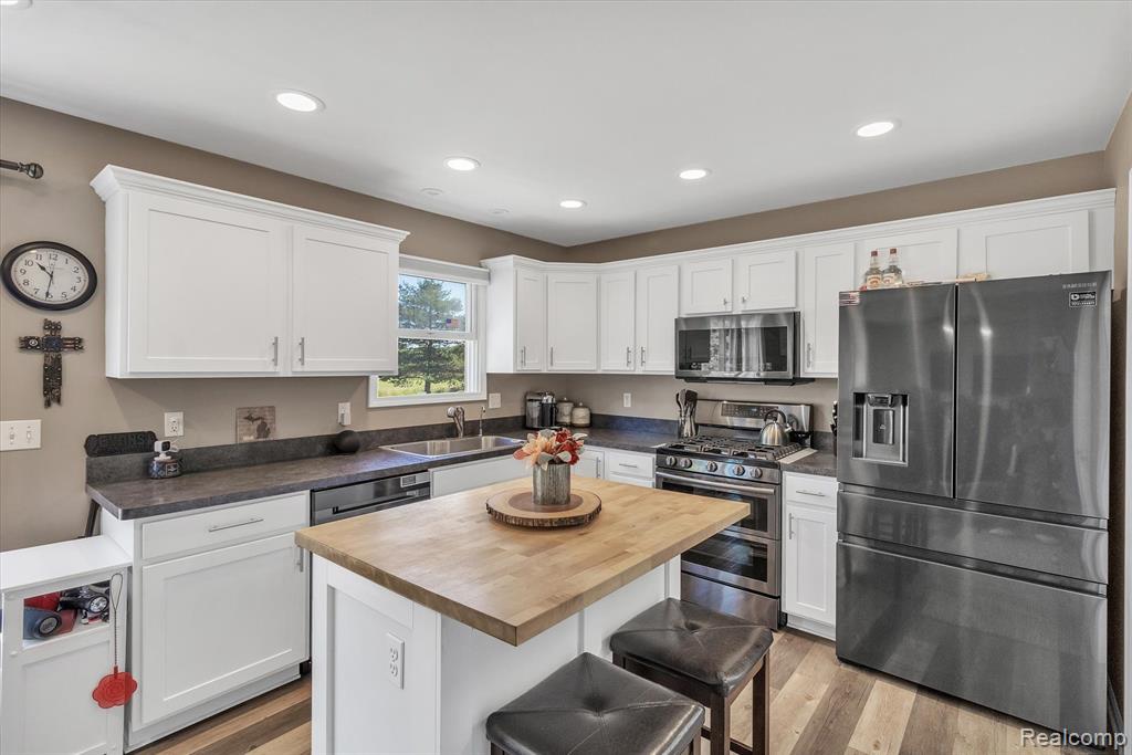 4440 Baldwin Road Grand Blanc, MI 48439 - Photo 14 of 38