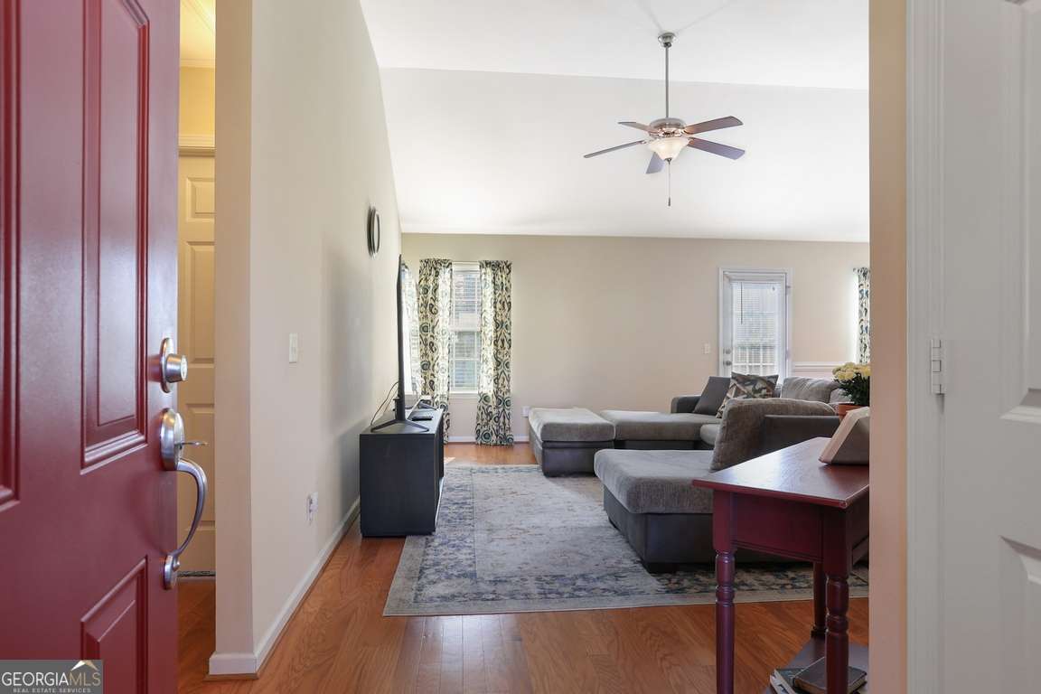 227 Standing Pine Circle Pooler, GA 31322 - Photo 2 of 30