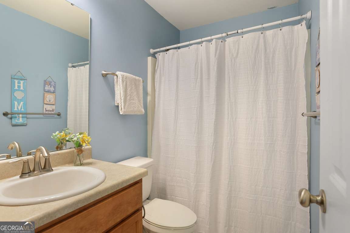 227 Standing Pine Circle Pooler, GA 31322 - Photo 22 of 30 Bathroom 2