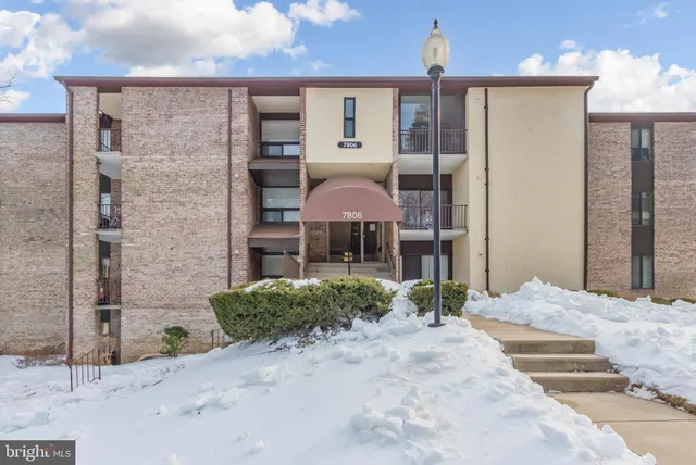 $2,150 | 7806 Hanover Parkway, Unit 311, Greenbelt, MD 20770
