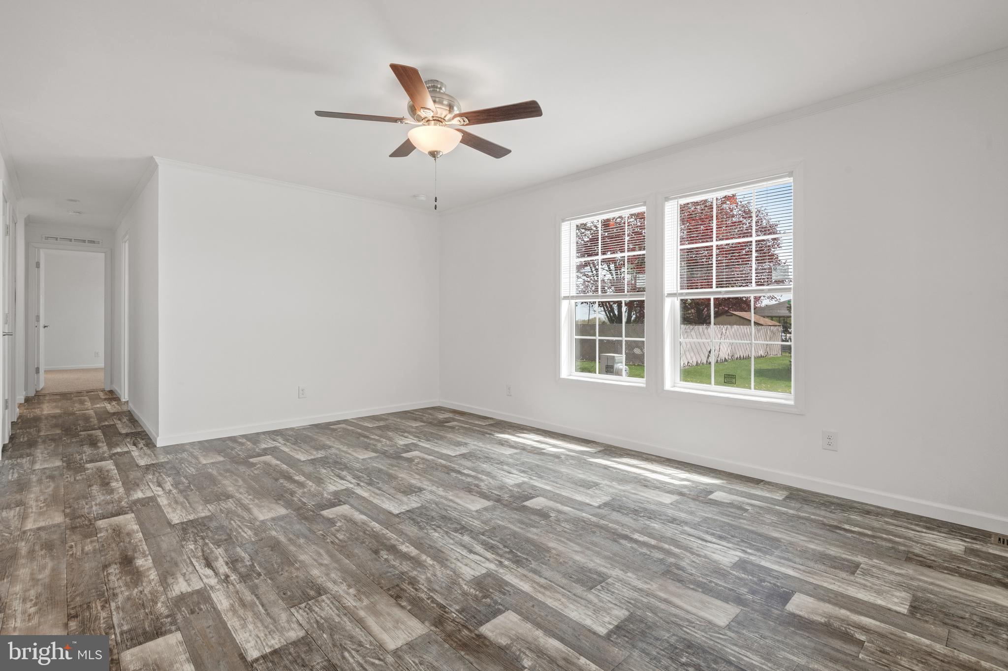 883 Delta Road Red Lion, PA 17356 - Photo 6 of 37 Living/Dining Area