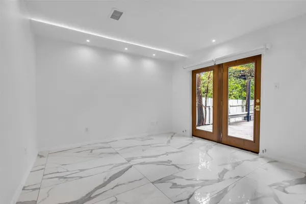 $3,350 | 41 Hickory Oak Drive, The Woodlands, TX 77381