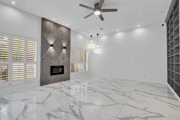 $3,350 | 41 Hickory Oak Drive, The Woodlands, TX 77381