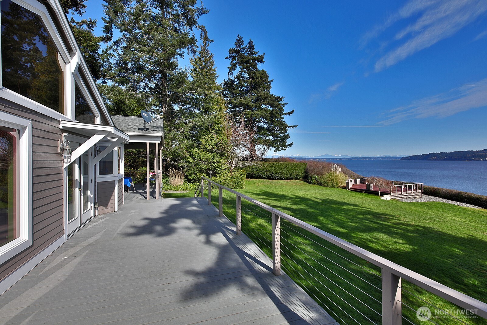 2693 North Bluff Road Greenbank, WA 98253 - Photo 31 of 40 Gallery Image 31