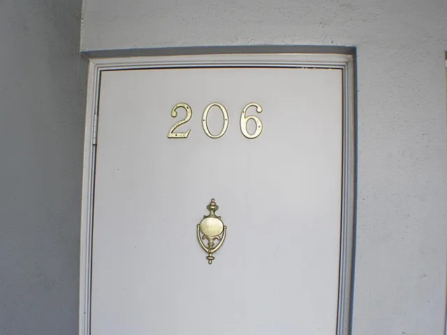 $249,000 | 1201 South Riverside Drive, Unit 206, Pompano Beach, FL 33062