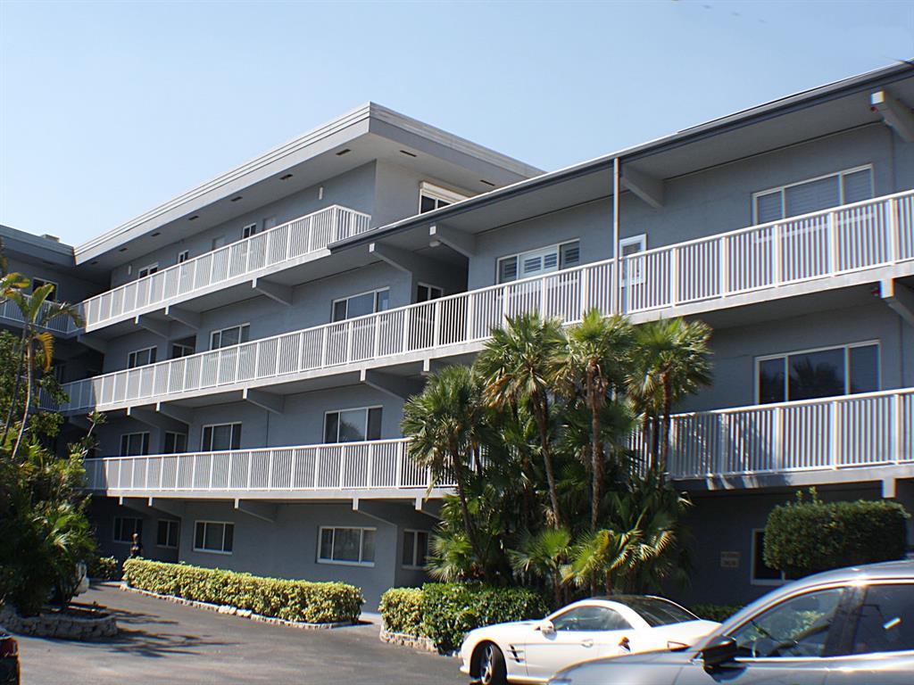 1201 South Riverside Drive, Unit 206 Pompano Beach, FL 33062 - Photo 4 of 27