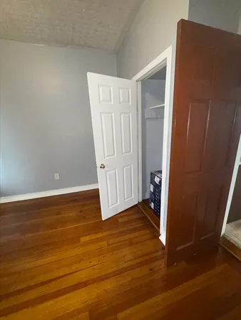 $2,900 | 151 Salem Street, Unit 1, Lowell, MA 01854