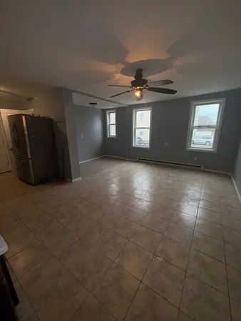 $2,900 | 151 Salem Street, Unit 1, Lowell, MA 01854