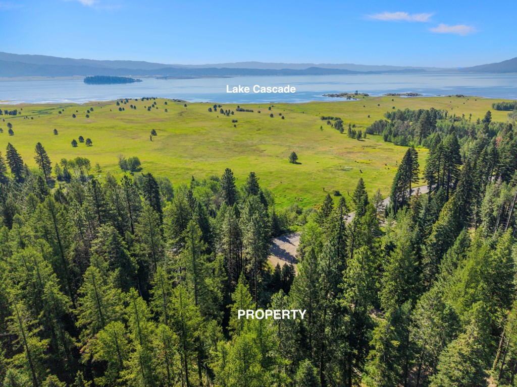 2 Arling Trail, Unit 5A45 Cascade, ID 83611 - Photo 4 of 15 Lakes So Close
