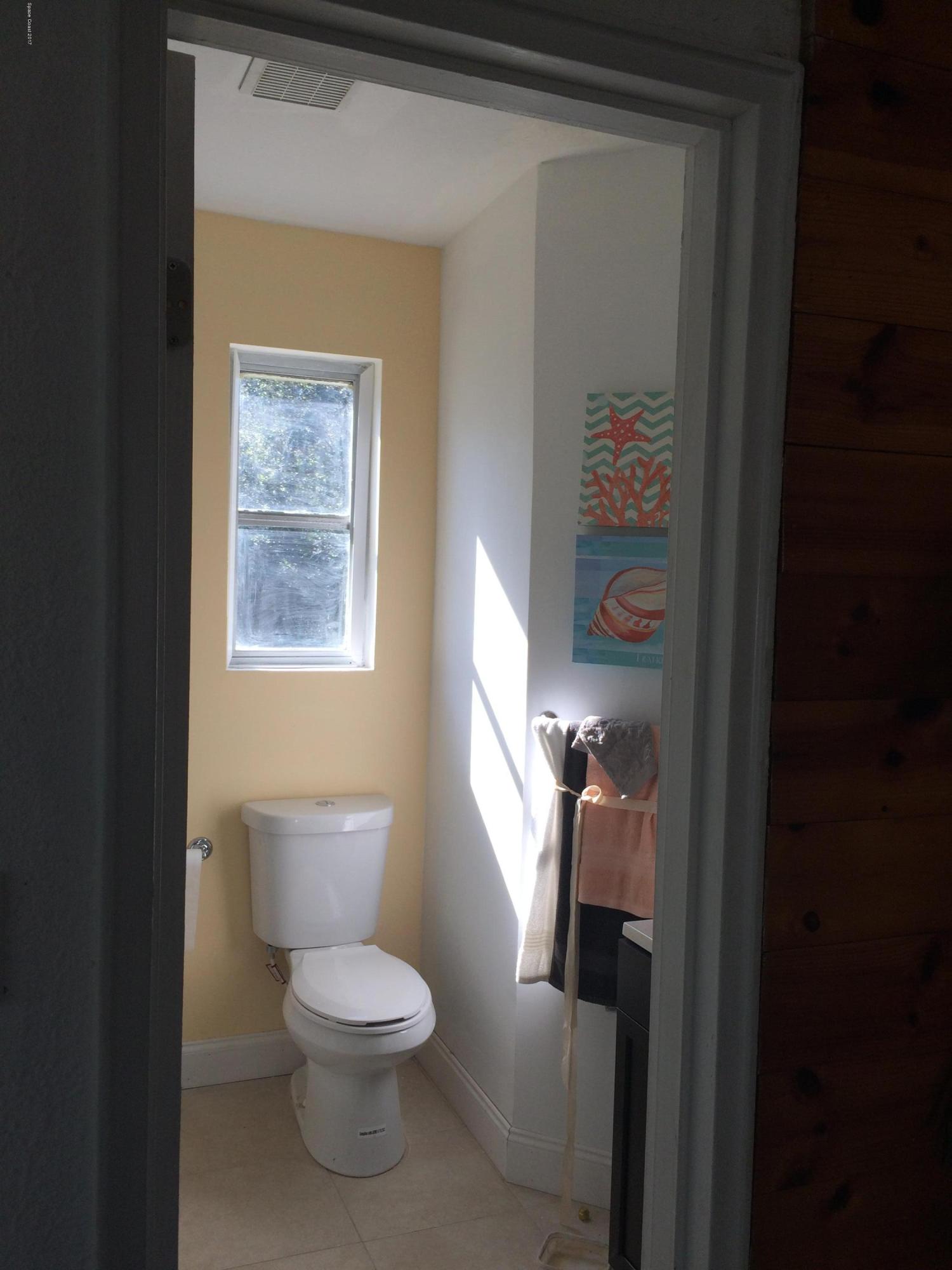 1007 Woodlawn Road Rockledge, FL 32955 - Photo 16 of 27 guest bath