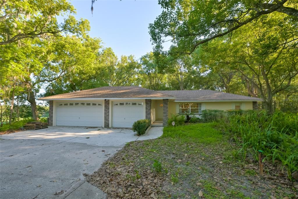 36625 Lake Pasadena Road Dade City, FL 33525 - Photo 3 of 55