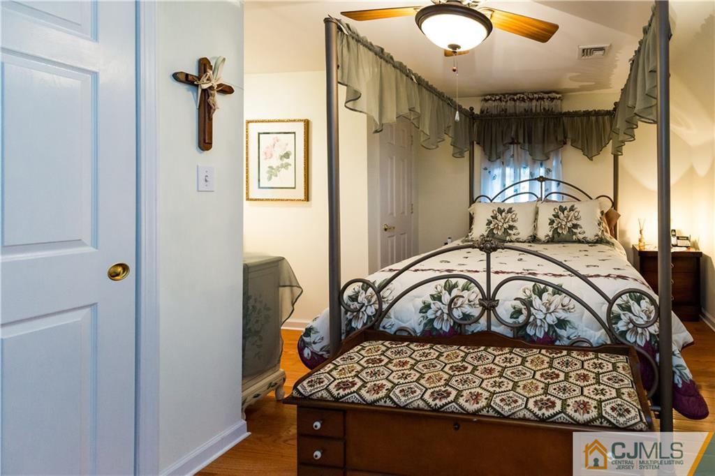 58 South Hill Road Colonia, NJ 07067 - Photo 13 of 24 Gallery Image 13