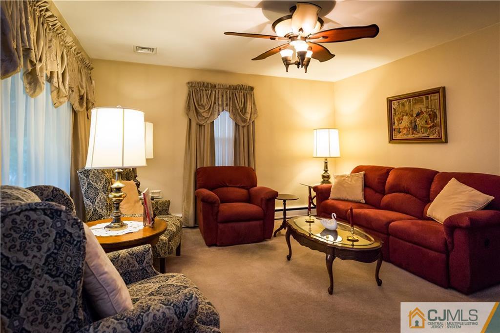 58 South Hill Road Colonia, NJ 07067 - Photo 4 of 24 Gallery Image 4