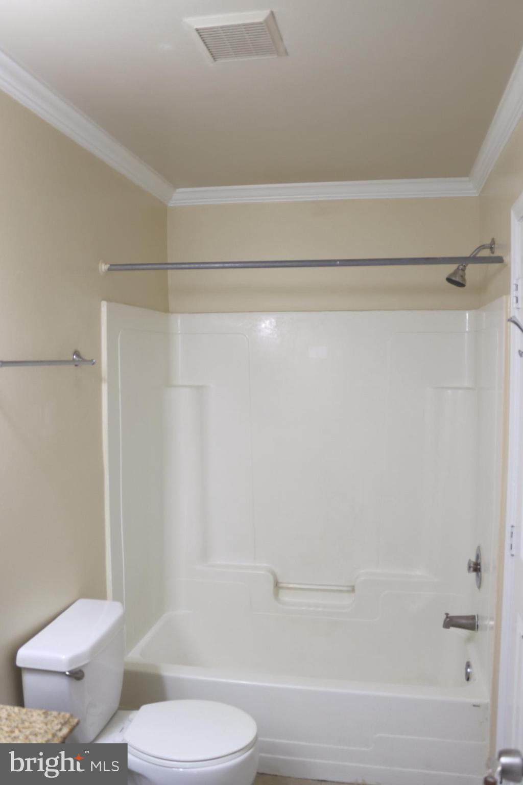 8704 Chestnut Ridge Drive Laurel, MD 20707 - Photo 7 of 15 Bathroom