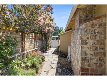 $469,000 | 9520 Northeast 8th Street, Vancouver, WA 98664