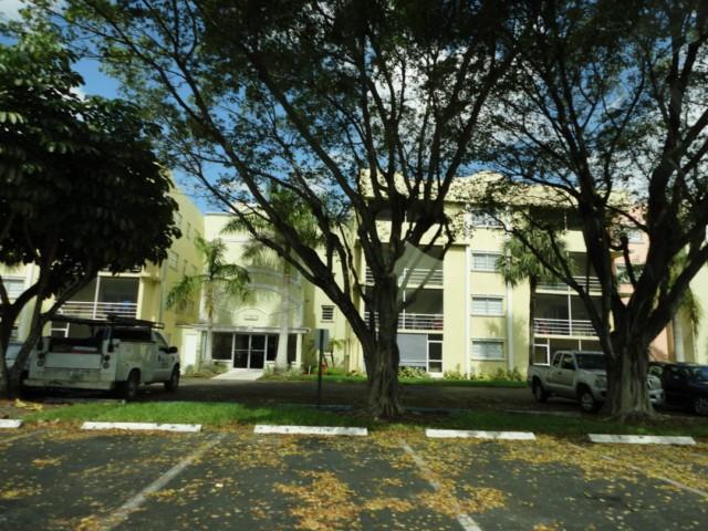 22563 Southwest 66th Avenue, Unit 201 Boca Raton, FL 33428 - Photo 1 of 13 BUILDING EXTERIOR