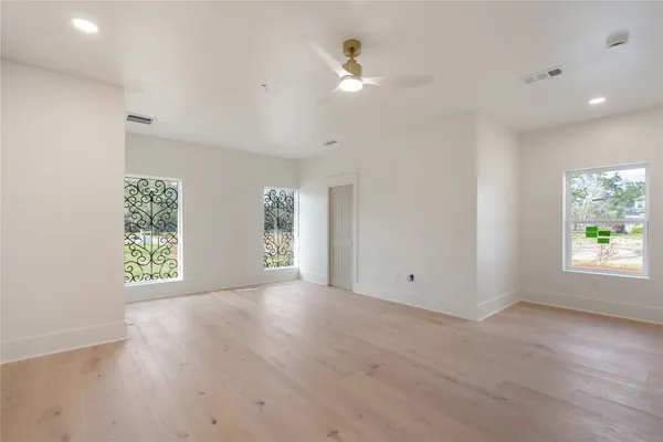 $2,500,000 | 1205 Tall Pines Drive, Friendswood, TX 77546